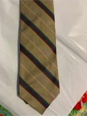 Neiman Marcus Handmade All Silk Luxury Necktie Woven In England